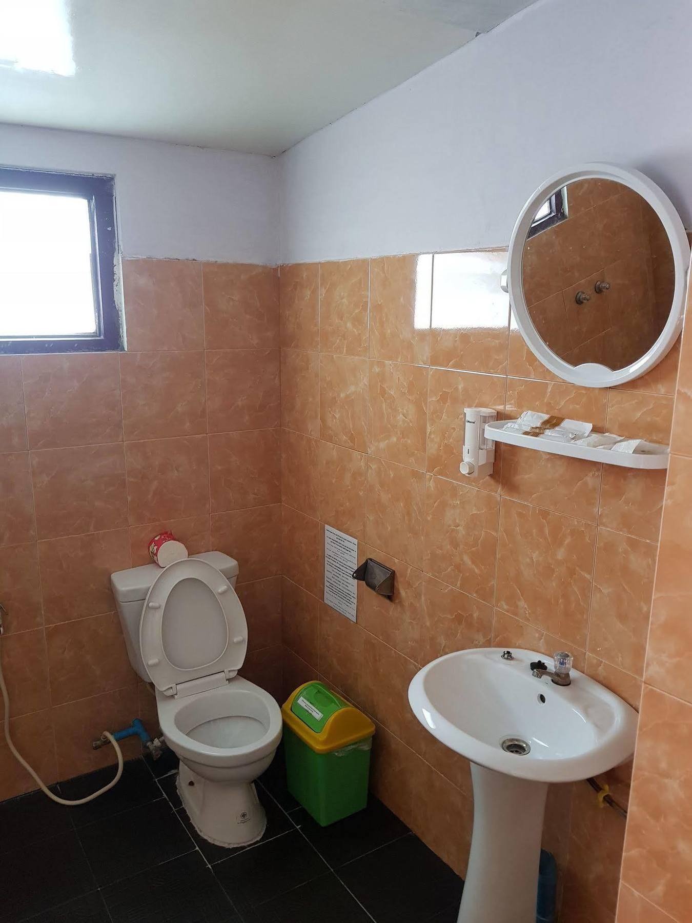 Mingalar Inn Inle Lake Kültér fotó